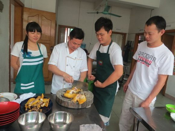 做最好的小吃培訓(xùn)，更多的考慮學(xué)員的切身利益