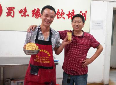 成都學(xué)習(xí)南充鍋盔夾涼粉培訓(xùn)哪里好？