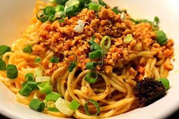 陜西面食好吃的訣竅在這，油潑辣子做的好，面食咋做都好吃！