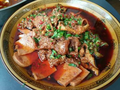 四川冒菜技術(shù)培訓(xùn)哪家靠譜？零基礎(chǔ)授課指導(dǎo)開店經(jīng)營(yíng)
