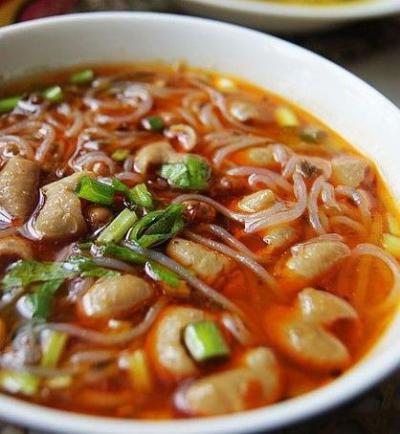 成都肥腸粉技術(shù)培訓(xùn)哪里好？反復(fù)的實(shí)踐操作