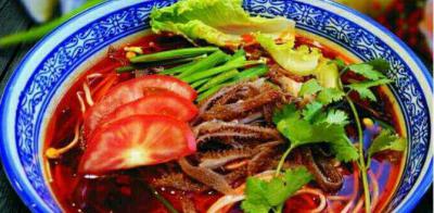 火鍋米線技術(shù)做法哪里一對一教學(xué)？成都餐飲培訓(xùn)學(xué)校