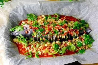 蒜香紙包魚培訓(xùn)哪里好？蒜香紙包魚的做法