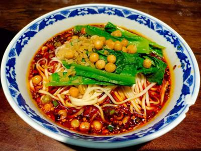 學(xué)做重慶小面技術(shù)培訓(xùn)哪里好？