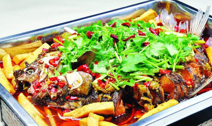 成都烤魚培訓(xùn)學(xué)校哪家好？培訓(xùn)專業(yè)烤魚班哪家好？