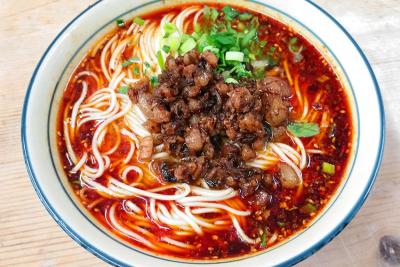重慶面食技術(shù)學(xué)習(xí)重點(diǎn)揭秘：如何挑選合適的培訓(xùn)機(jī)構(gòu)？