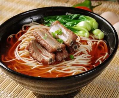 如何選擇合適的面食培訓(xùn)機(jī)構(gòu)？學(xué)各種面食技術(shù)培訓(xùn),