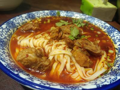 面食技術(shù)培訓(xùn)價(jià)格多少？如何選擇優(yōu)質(zhì)面食制作培訓(xùn)機(jī)構(gòu)